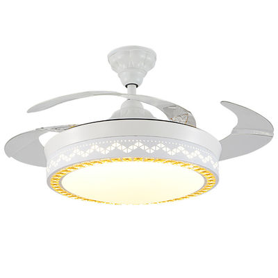 Quạt trần có thể gập lại màu trắng 5250lm 70W trang trí hiện đại có ánh sáng cho gia đình