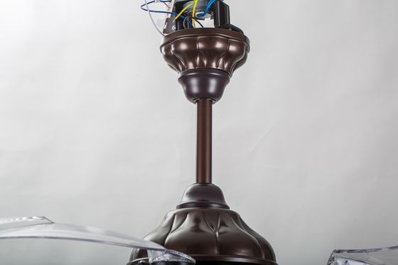 Đèn quạt trần có thể thu vào màu nâu 70 Watt với điều khiển từ xa 5250lm