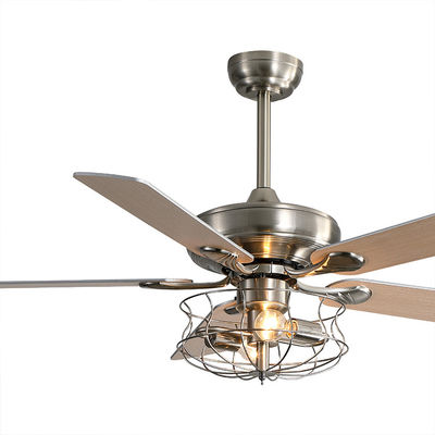 Quạt trần pha lê 2000 Lumen có điều khiển từ xa
